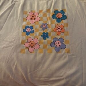Pink Lily Cream Crewneck checkered  daisy sweatshirt cozy and sweet!